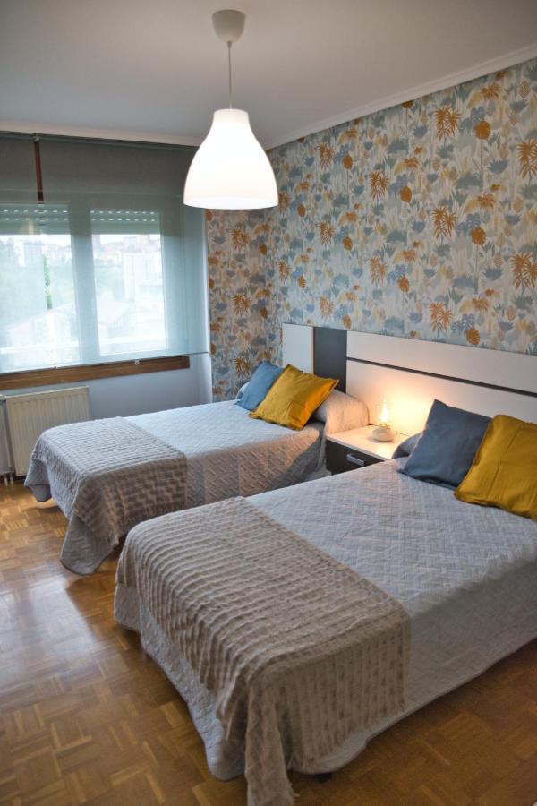 La Villa De Lore, Piso Completo Apto 6 Personas Con Garaje Avilés Exterior foto