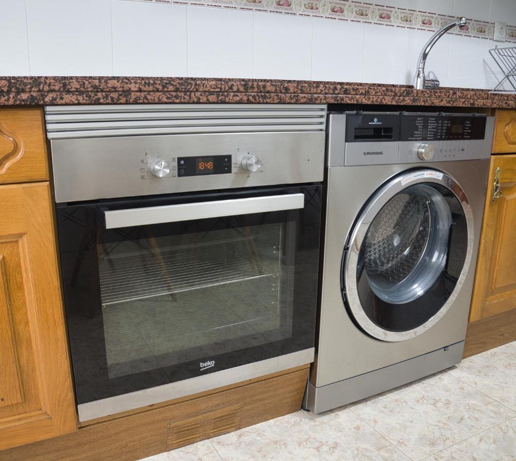 La Villa De Lore, Piso Completo Apto 6 Personas Con Garaje Avilés Exterior foto